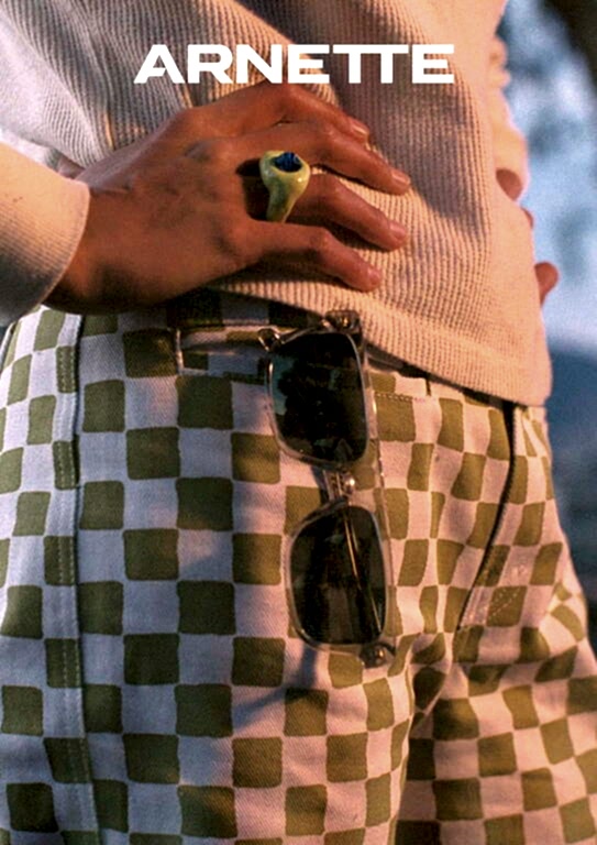 an r3 2021 ww 323926 01